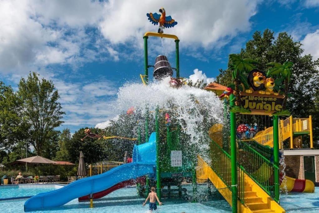 Camping De Pallegarste Chalet 119 Marienberg Zewnętrze zdjęcie