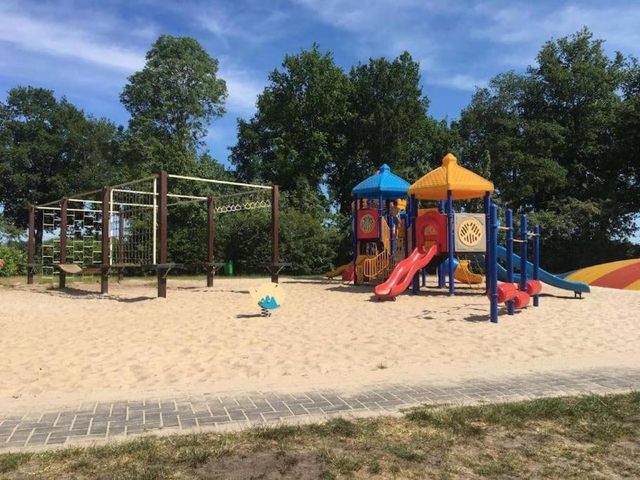 Camping De Pallegarste Chalet 119 Marienberg Zewnętrze zdjęcie